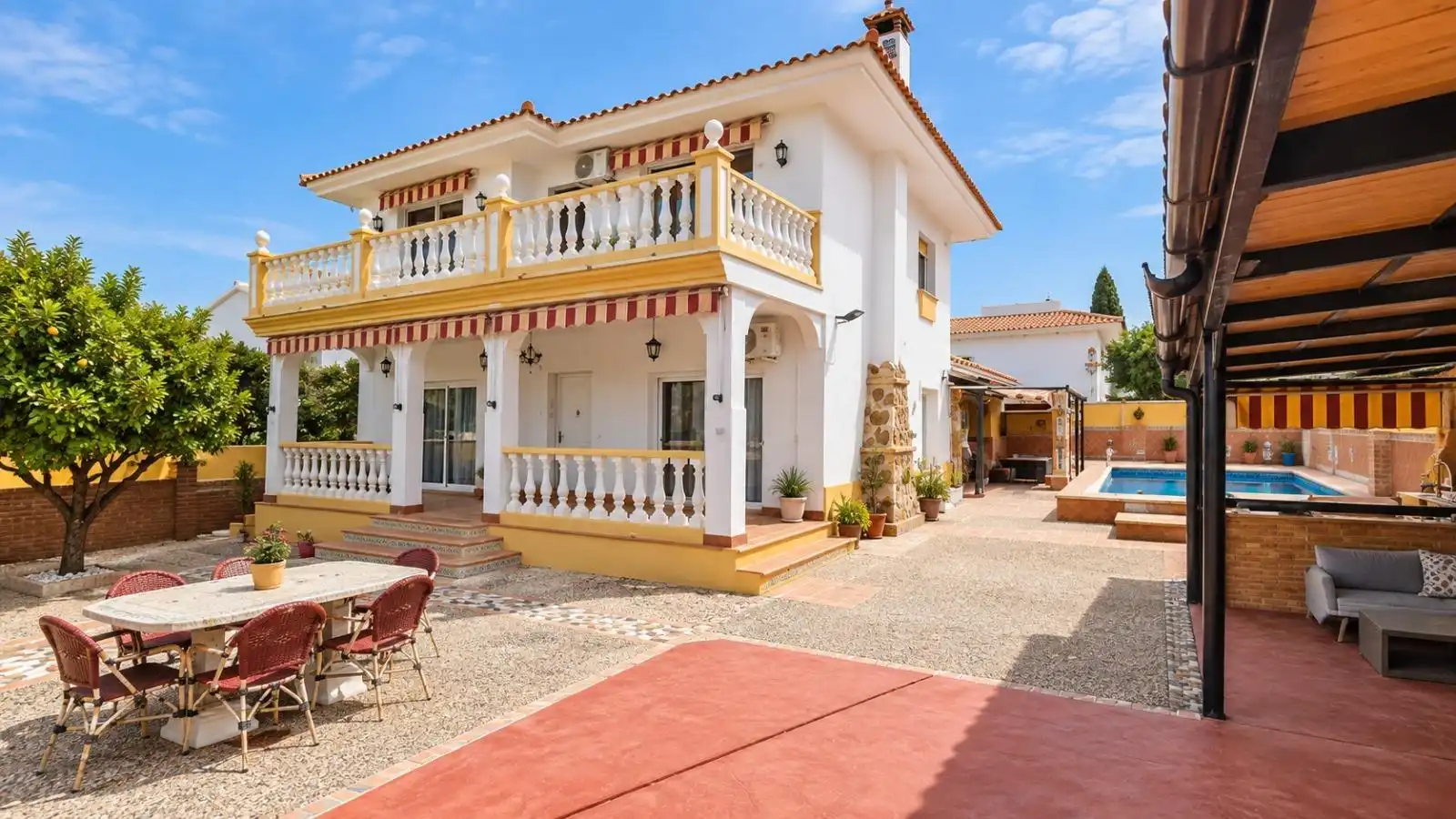 Chalet con piscina en venta en Jardines de Alhaurín - Huerta Alta - Fuensanguínea, imagen 4