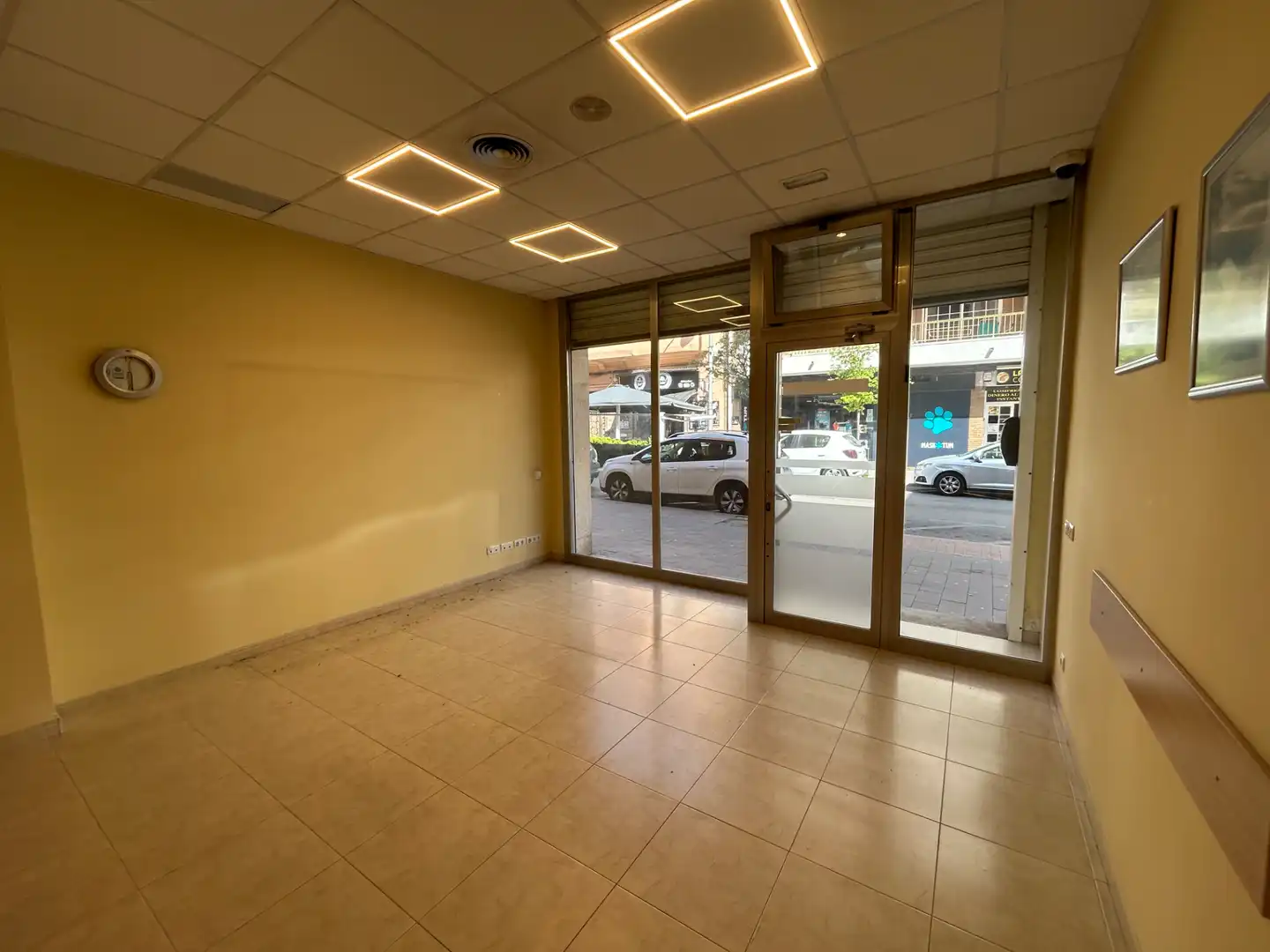 Local de alquiler en Centre