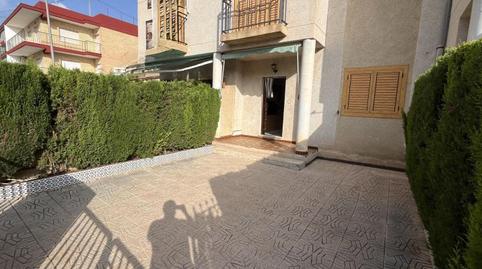 Foto 2 de Casa adosada en venda a Calle Camelias, 3, Santiago de la Ribera, Murcia