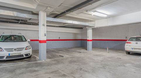 Foto 2 de Garaje en venta en Eugenio Serrano, La Alhóndiga, Getafe