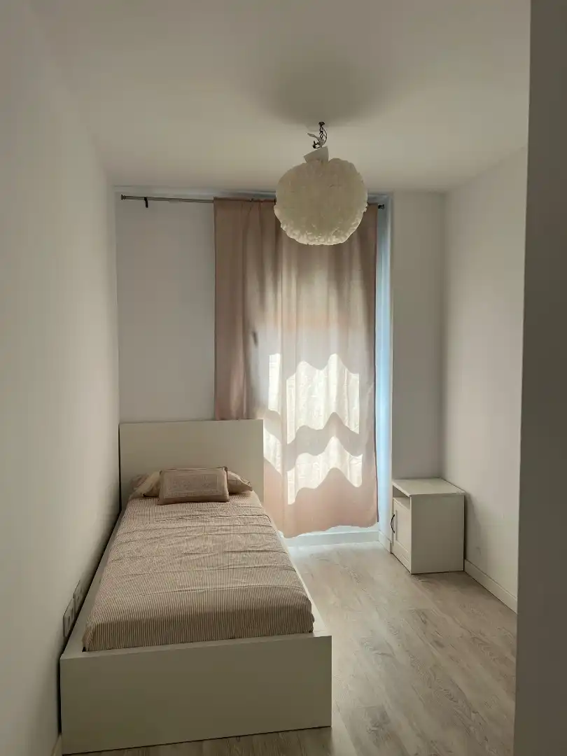 Habitación de Piso de alquiler en Camas con Aire acondicionado, Calefacción y Terraza