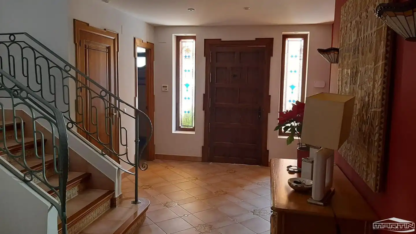 Casa o chalet en venta en Lucena con Aire acondicionado, Terraza y Trastero