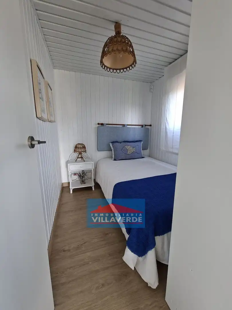 Habitación de Casa o chalet en venta en Cangas 