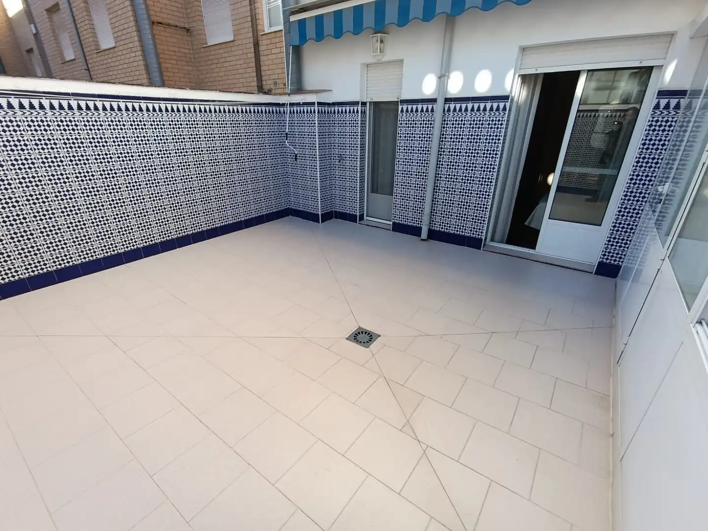 Terrace of Flat for sale in Linares  with Air Conditioner, Heating and Storage room