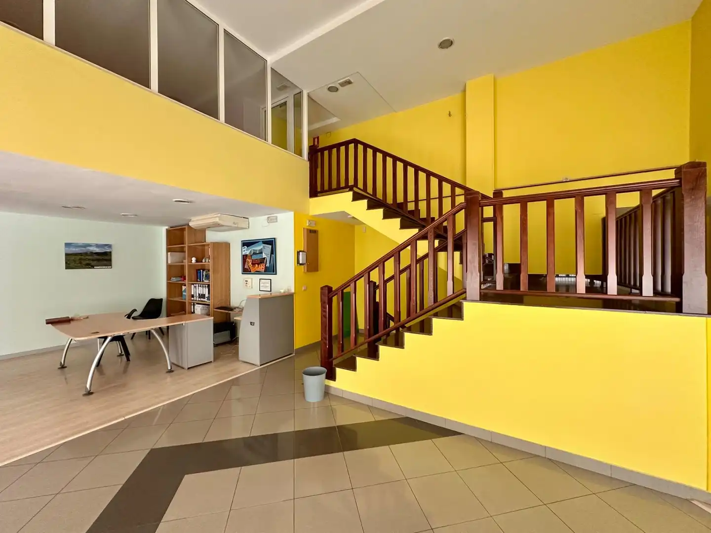 Local comercial en alquiler en Avenida de Valdés, imagen 11