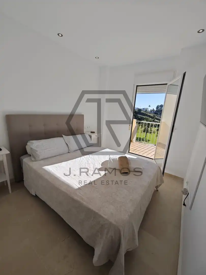 Piso con piscina en venta en Moreras de Baviera, imagen 3