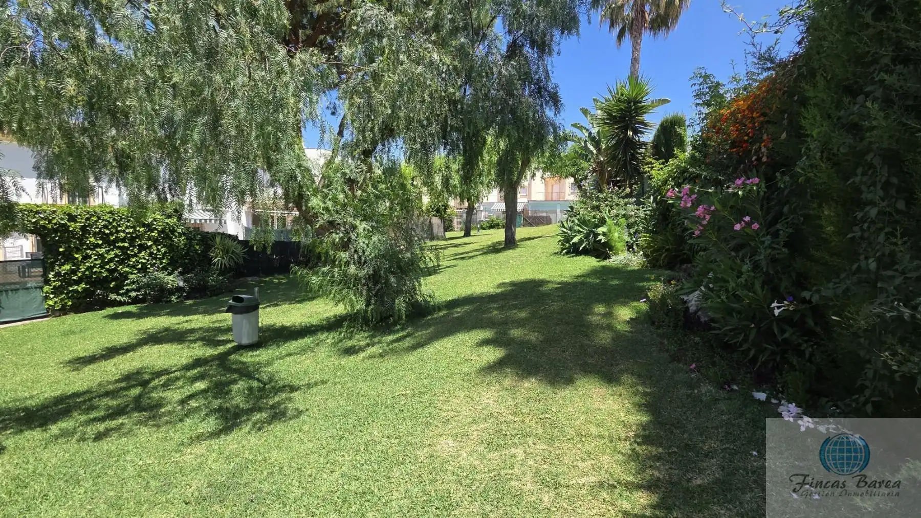 Jardí de Casa o xalet en venda en Mijas amb Aire condicionat, Terrassa i Traster