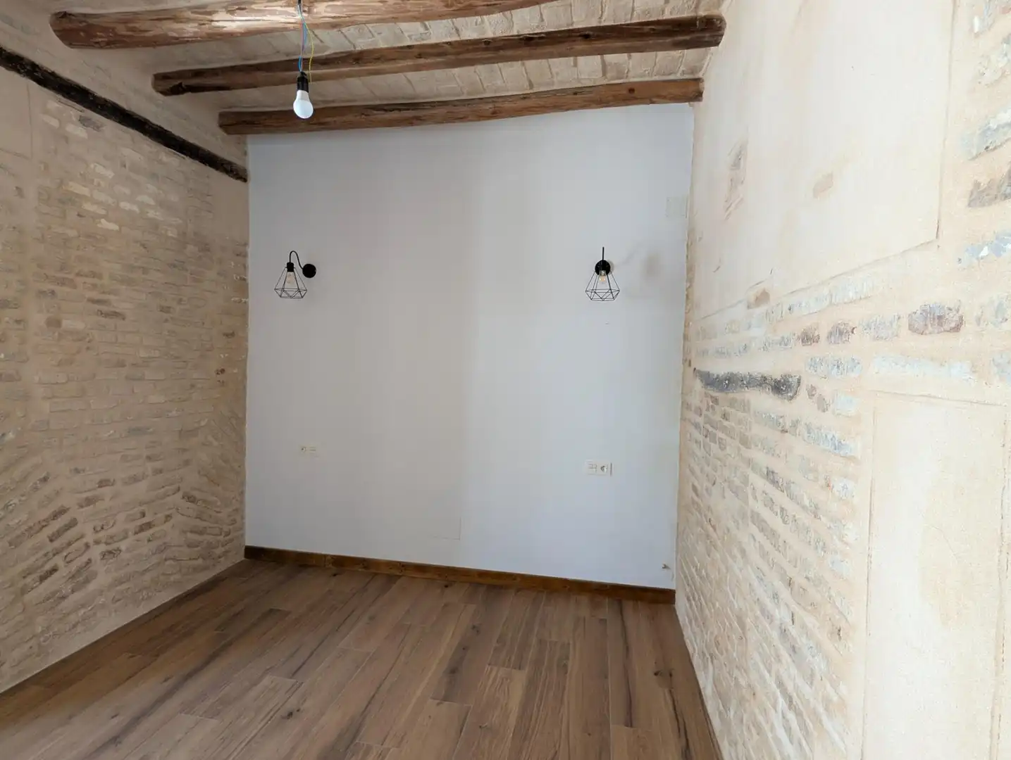 Casa adosada en venda en Sanlúcar la Mayor amb Aire condicionat, Calefacció i Terrassa