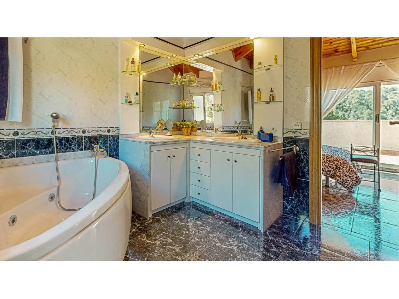 Haus oder Chalet zum Verkauf in Calle Eugeni Valero Ramo, 43, Corbera de Llobregat
