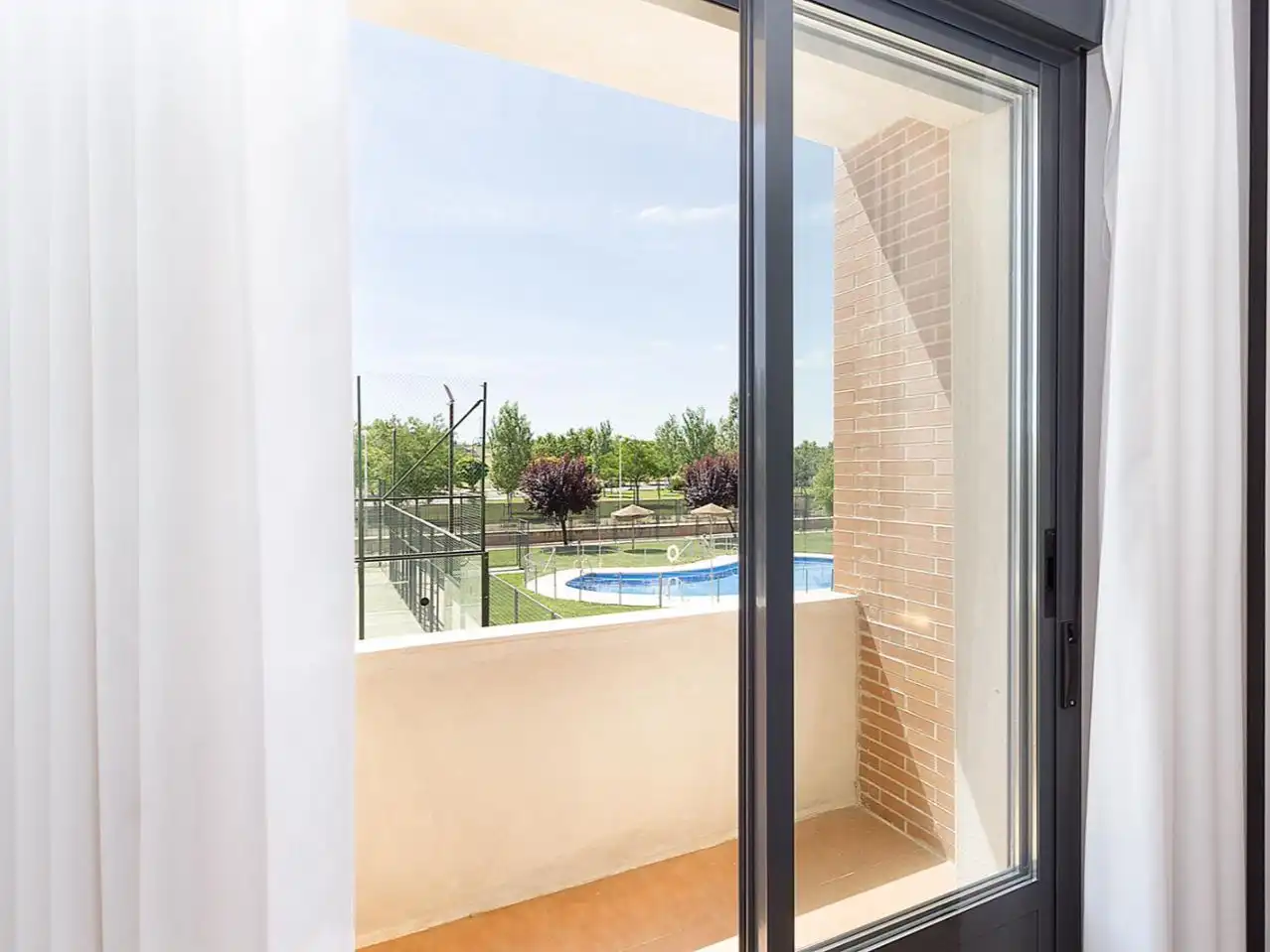 Swimming pool of Flat for rent in Este
