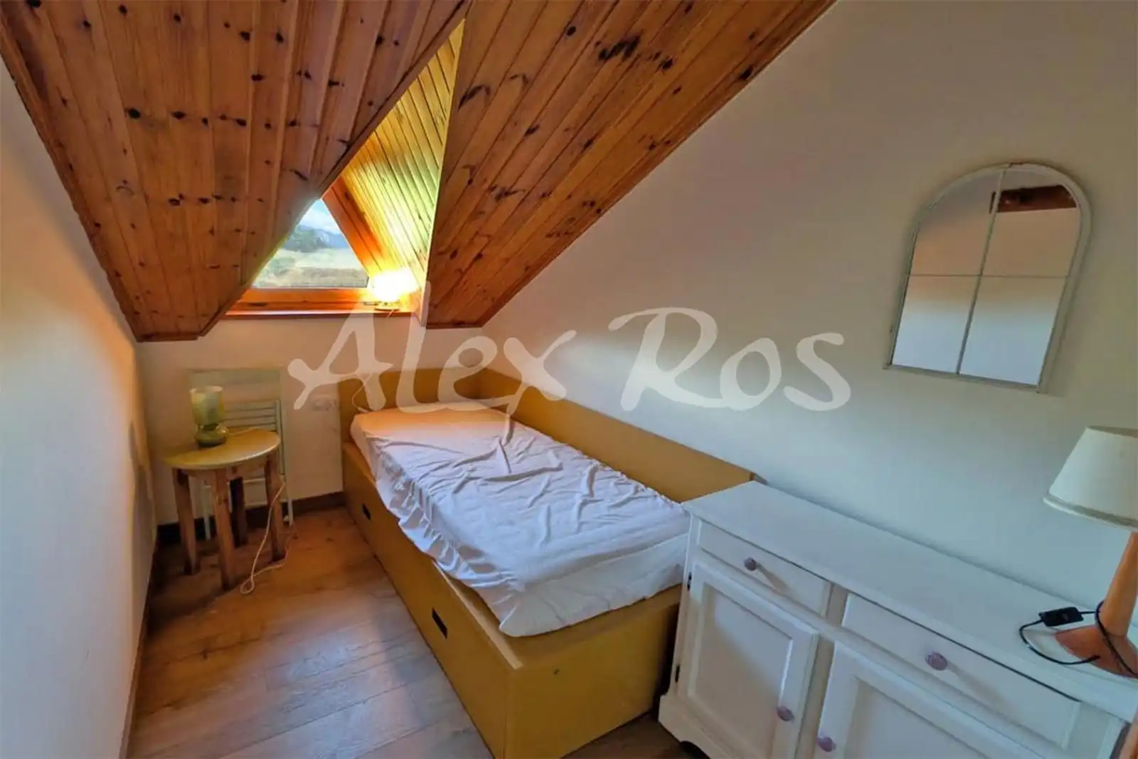 Habitación de Ático en venta en Prats i Sansor con Calefacción y Trastero