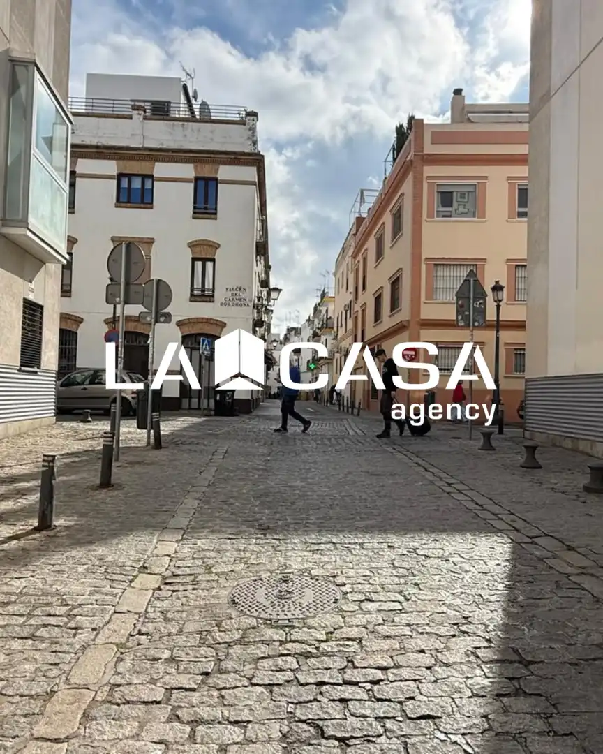 Local comercial en venda a Casco Antiguo, imagen 22