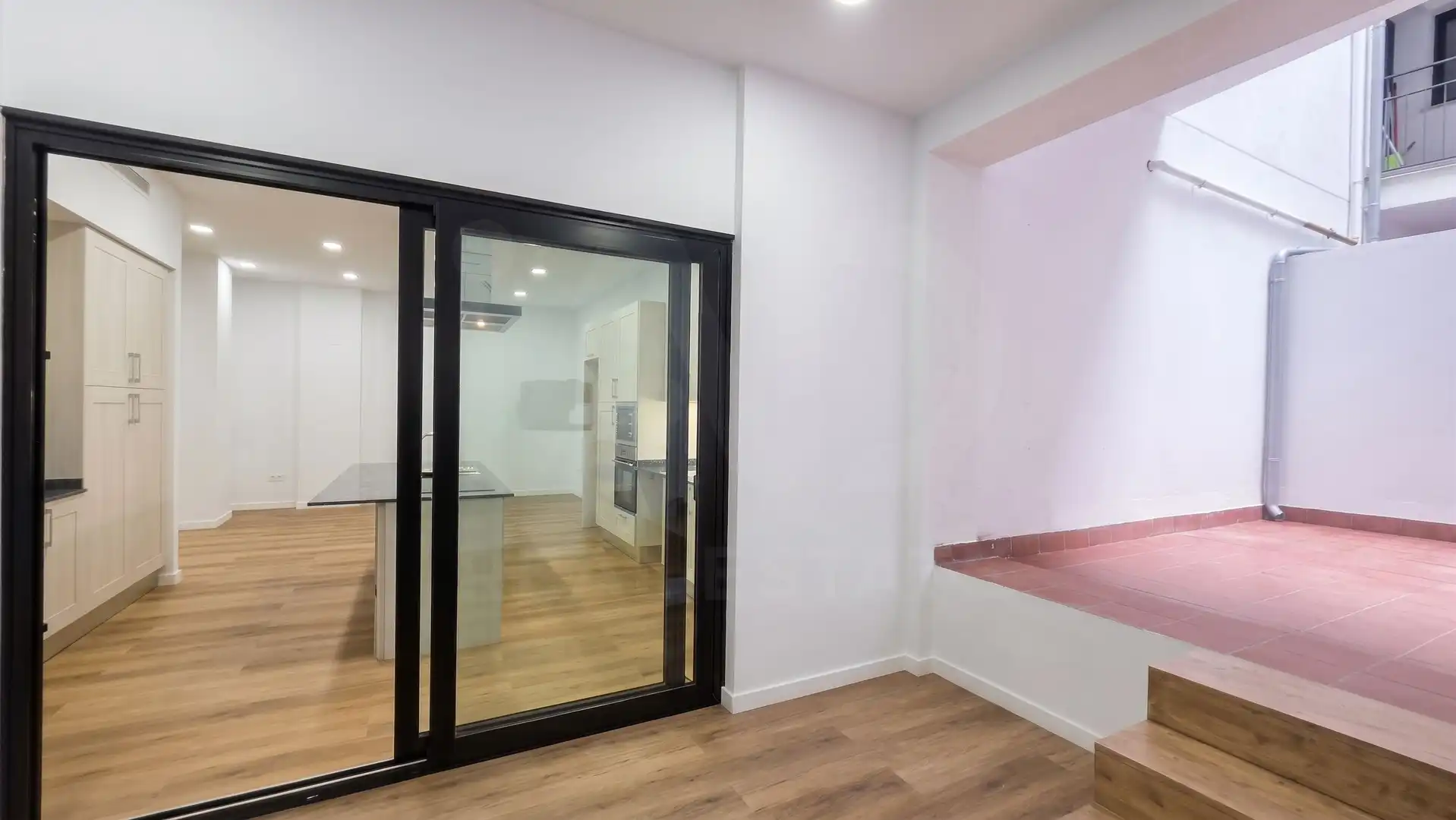 Flat for sale in Girona  with Air Conditioner, Heating and Terrace