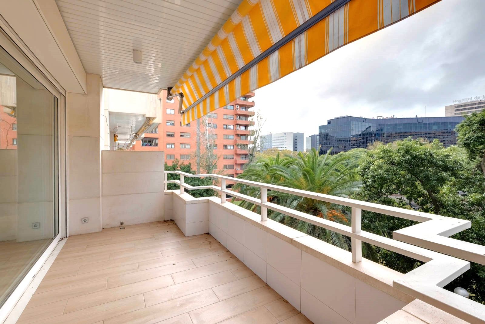 Terraza de Piso en venta en  Barcelona Capital con Aire acondicionado y Terraza