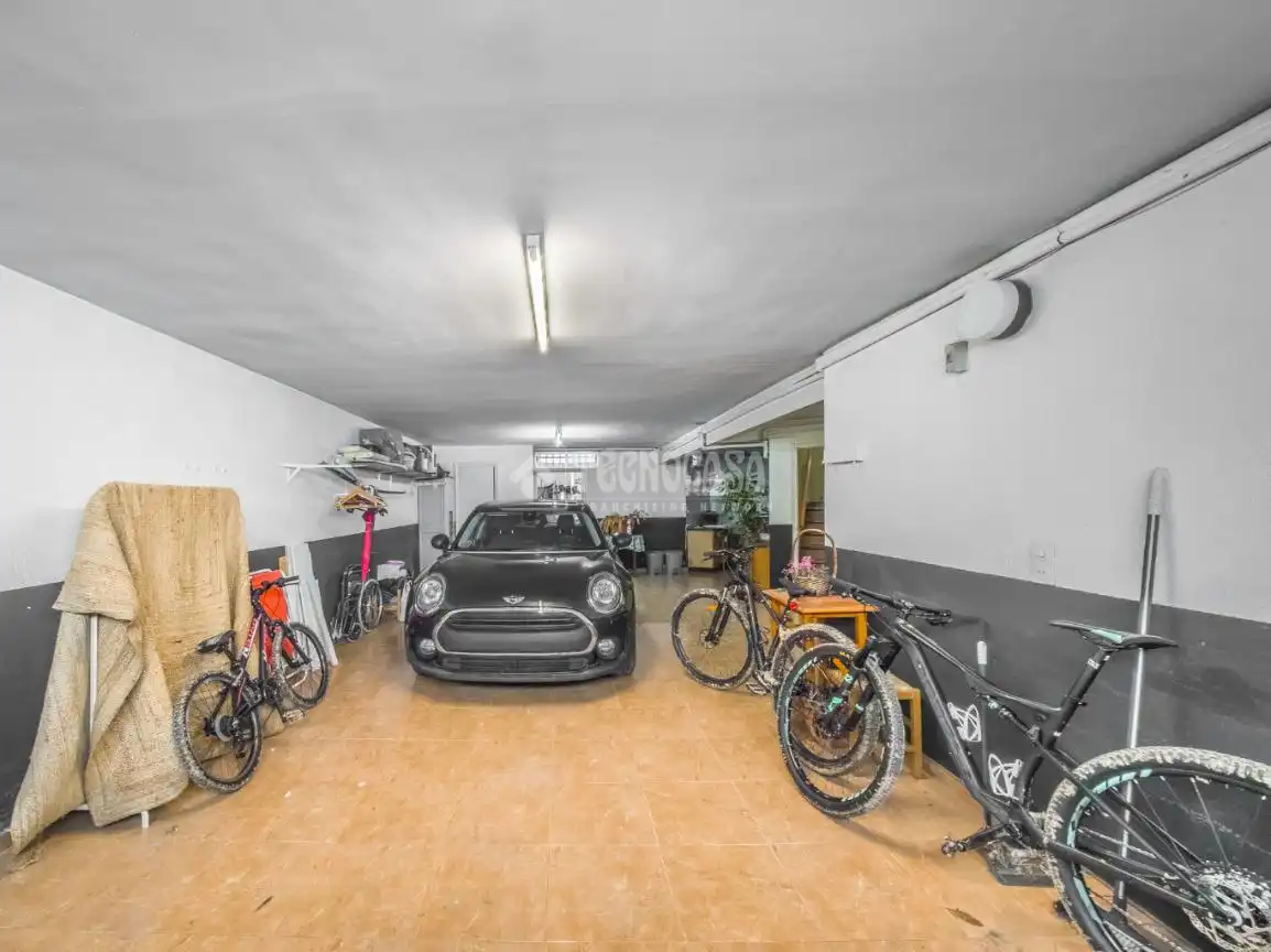 Parking de Casa adosada en venta en Campo Real