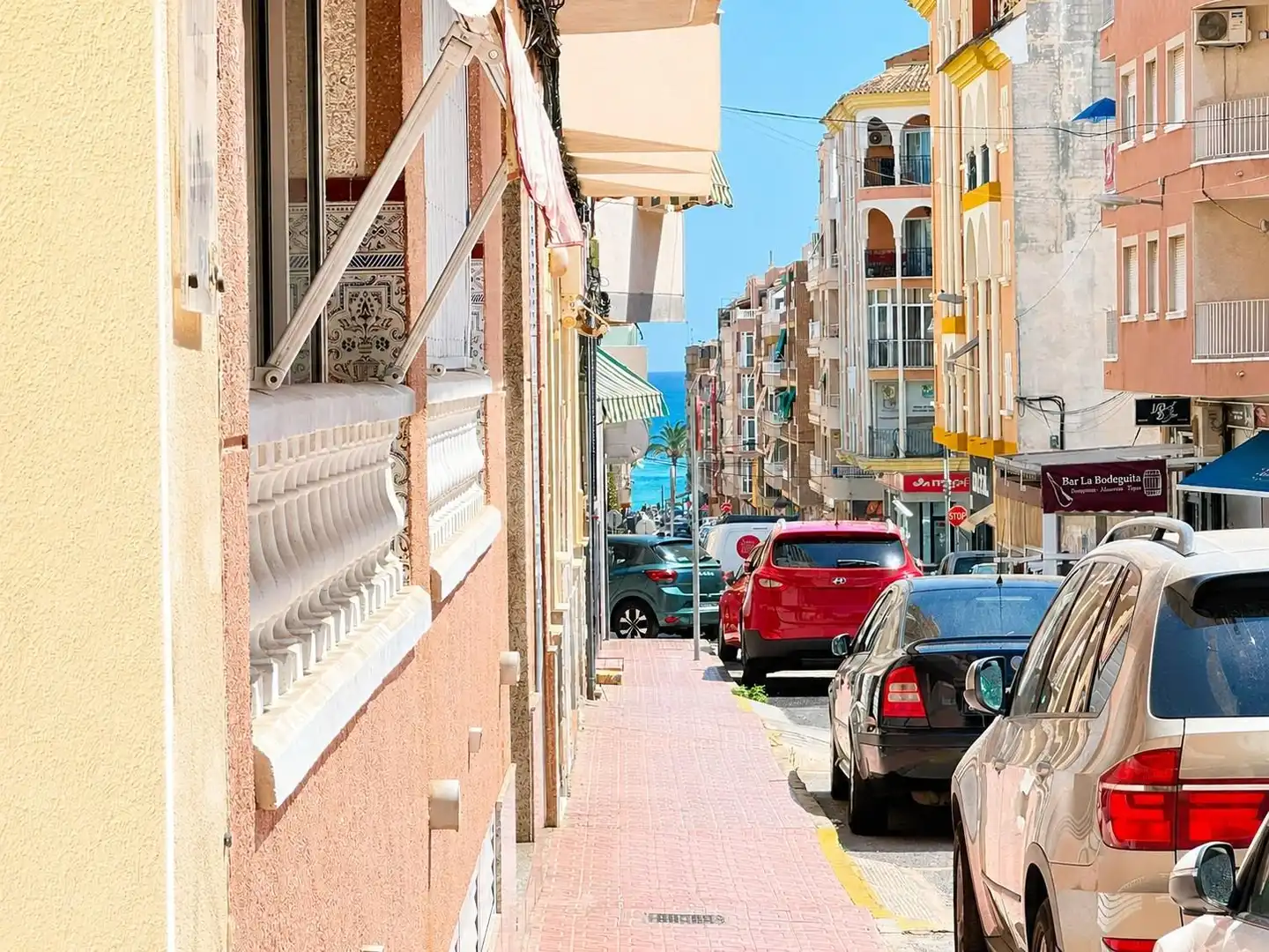 Vista exterior de Planta baja en venta en Torrevieja con Amueblado, Lavadora y Microondas