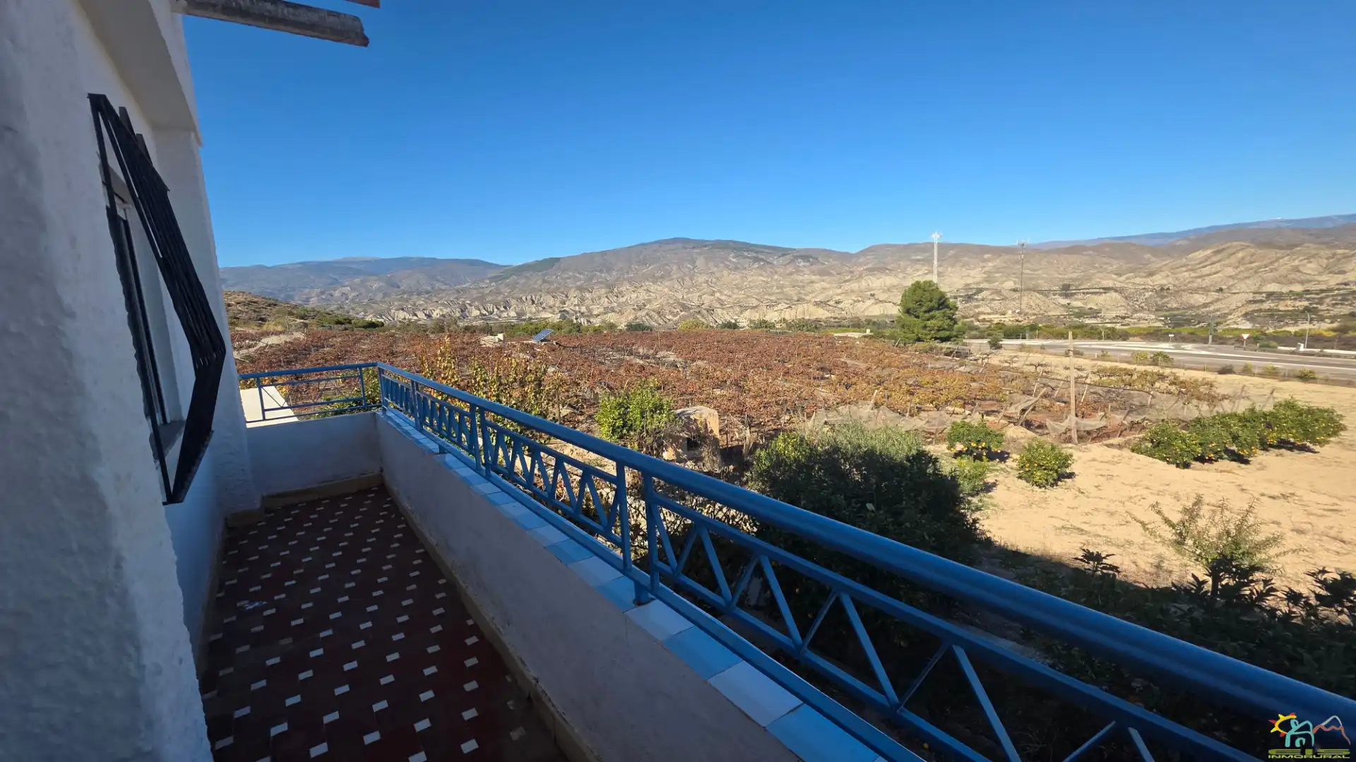 Terrassa de Finca rústica en venda en Íllar amb Jardí privat, Terrassa i Moblat