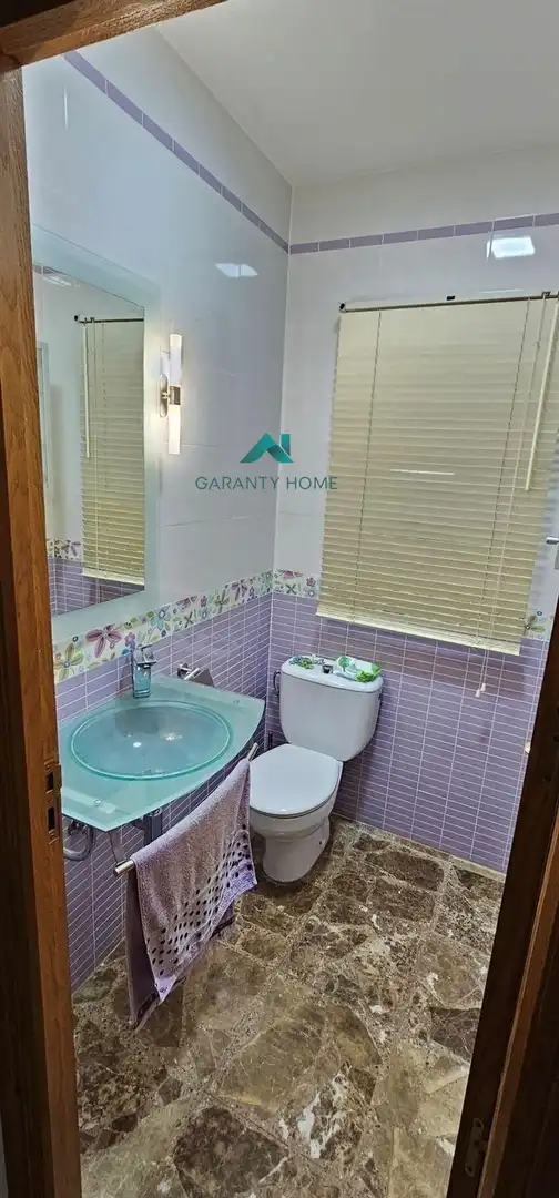 Baño de Casa adosada en venta en Murcia con Aire acondicionado, Calefacción y Terraza