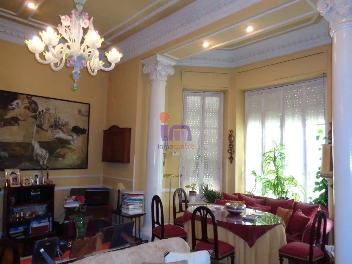 Comedor de Casa o chalet en venta en Valdepeñas con Aire acondicionado, Calefacción y Trastero