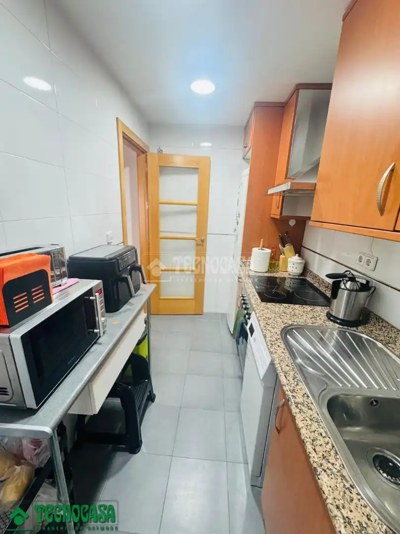 Cocina de Piso en venta en Casarrubios del Monte con Aire acondicionado