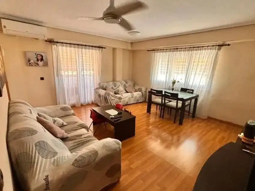 Living room of Flat for sale in Xirivella  with Heating, Furnished and Balcony