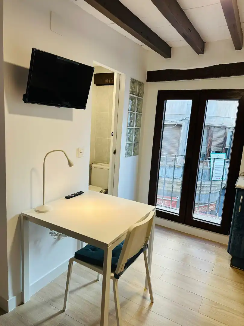 Wohnung zur Miete in Calle Capuchinas, 8, Centro - Sagrario