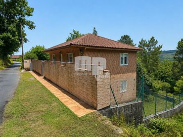 Maison à vendre à A Abelenda