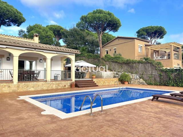 Casa-chalet en Venta en Calle ramon llull en Cabanyes - Mas Ambrós - Mas Pallí