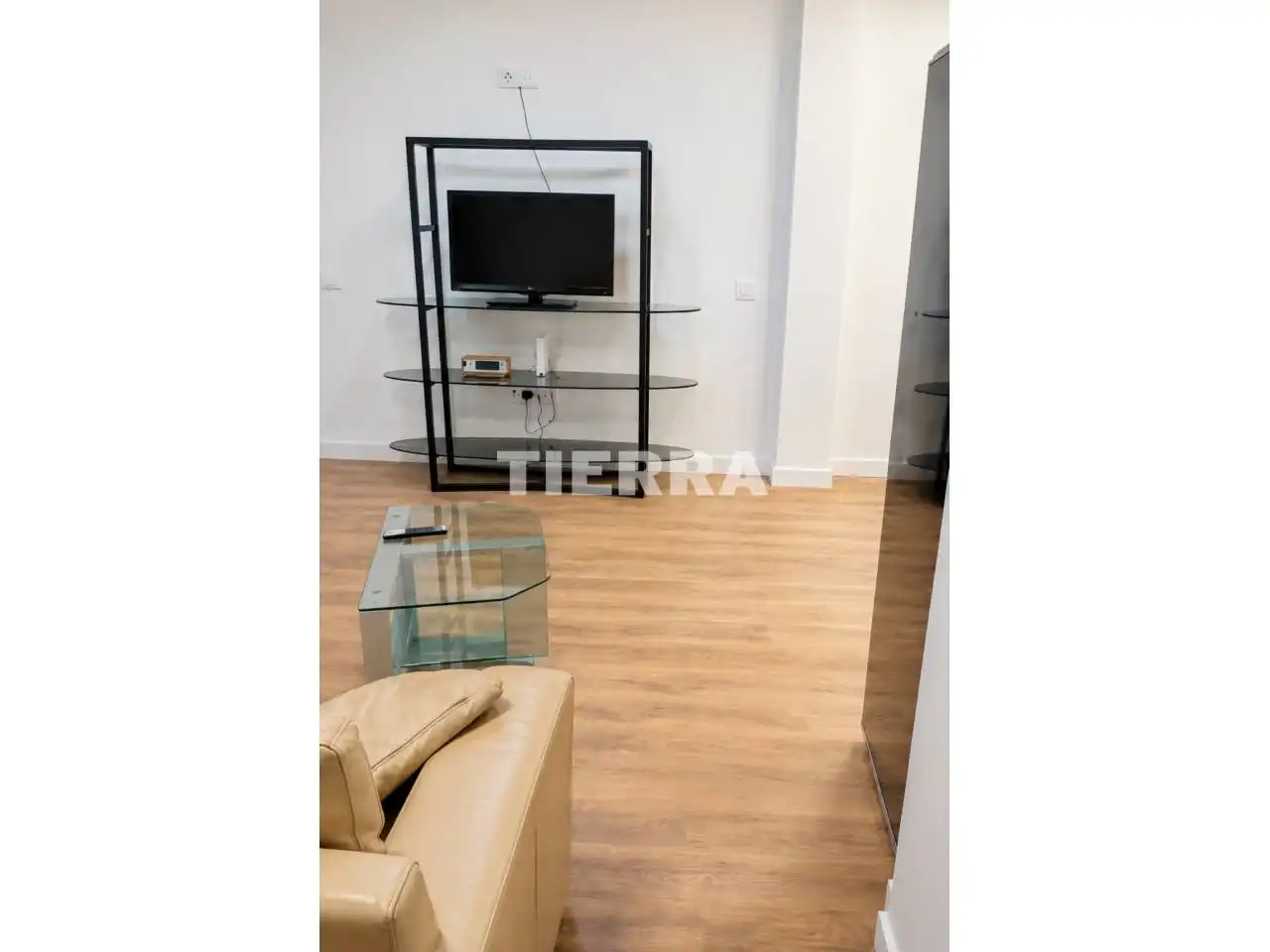Flat to rent in Calle RICARDO GIL, imagen 2