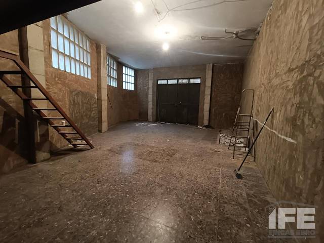 Local comercial en Venta en Corella