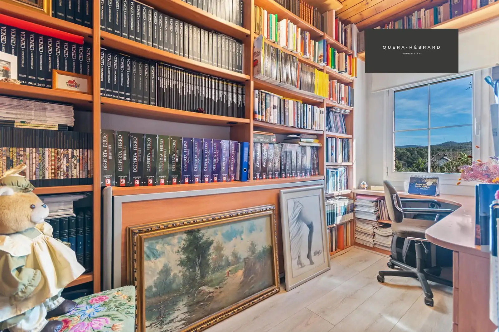Habitación de Casa adosada en venta en Sant Cugat del Vallès con Calefacción, Parquet y Terraza