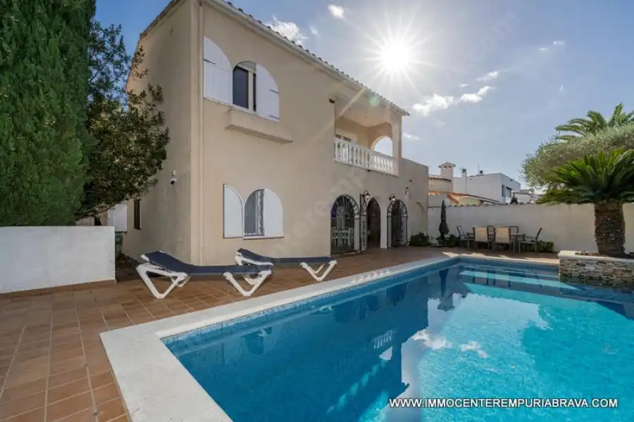 Detached house for sale in Tordera - Fluvià - Llobregat
