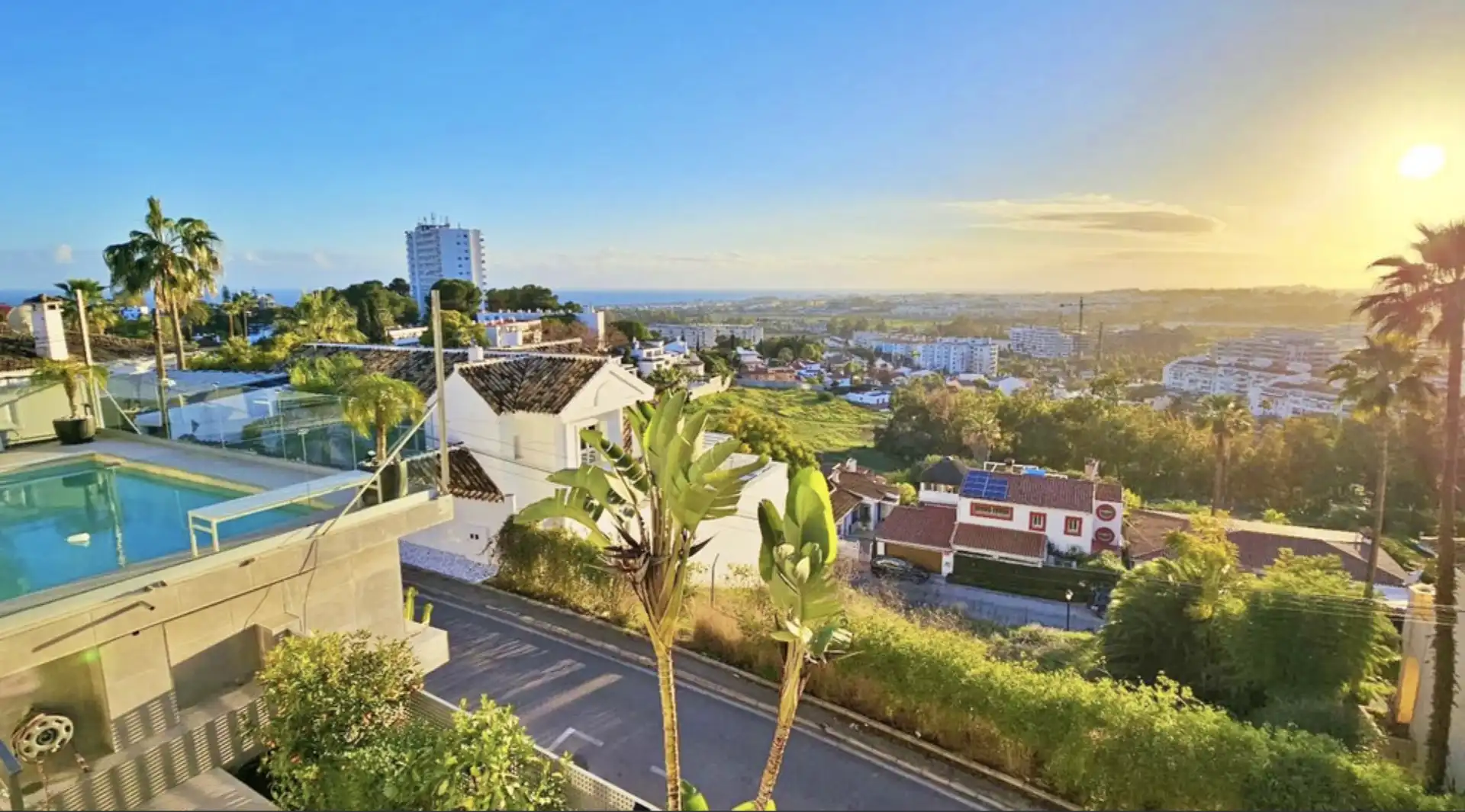 Villa mit Terrasse zum Verkauf in Nueva Andalucía, imagen 28