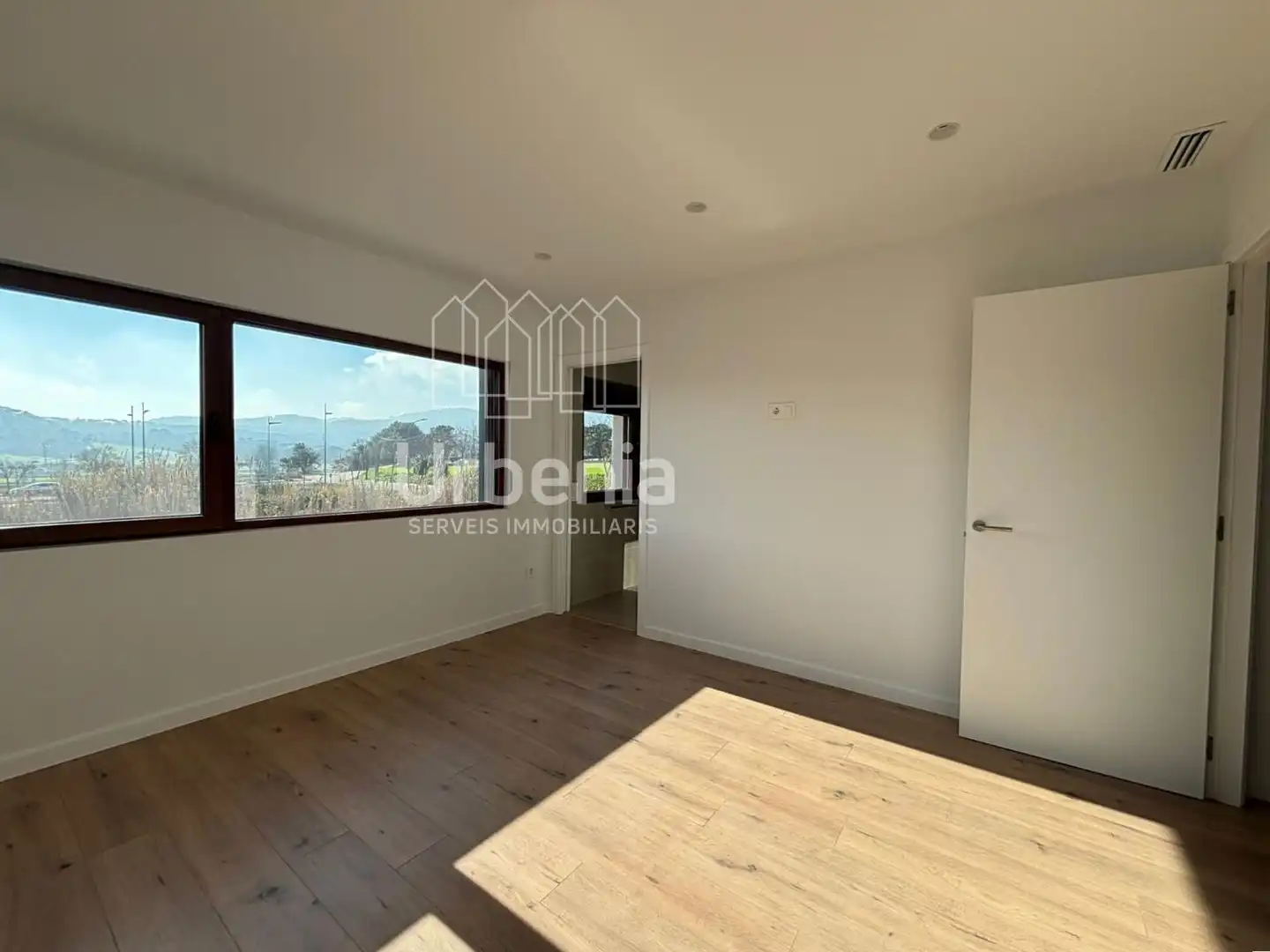 Habitación de Casa adosada en venta en Tordera con Calefacción y Terraza