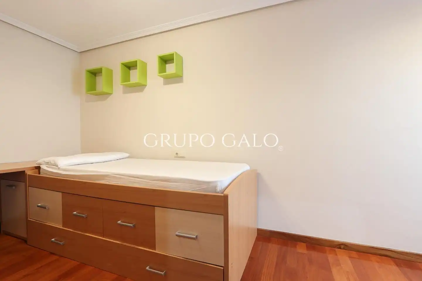 Piso de alquiler en De Ramón Nieto, Lavadores