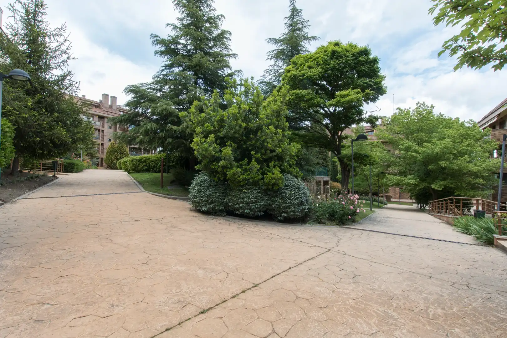 Vista exterior de Àtic en venda en Pozuelo de Alarcón amb Aire condicionat, Calefacció i Parquet
