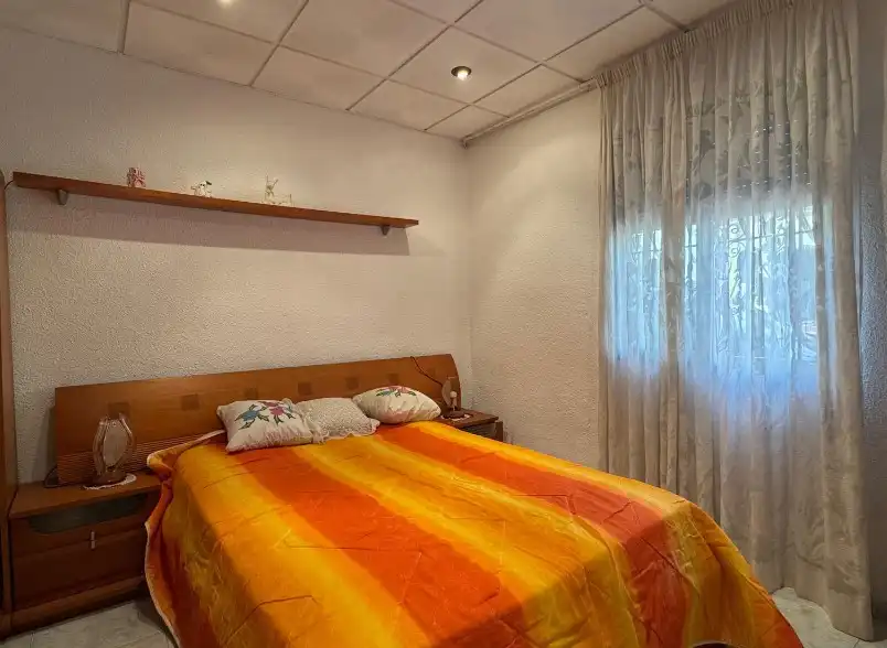 Dormitori de Casa o xalet en venda en Castellón de la Plana / Castelló de la Plana amb Terrassa, Traster i Moblat