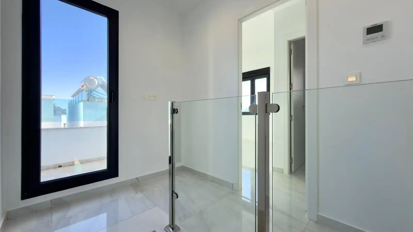 Chalet con terraza en venta en Calle Milan, imagen 48