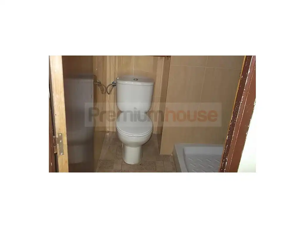 Flat for sale in Calle de Pi i Margall, Migjorn