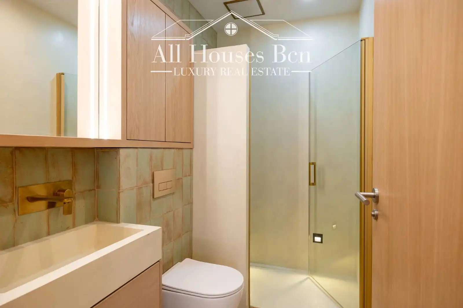 Baño de Piso en venta en Barcelona con Aire acondicionado, Calefacción y Parquet