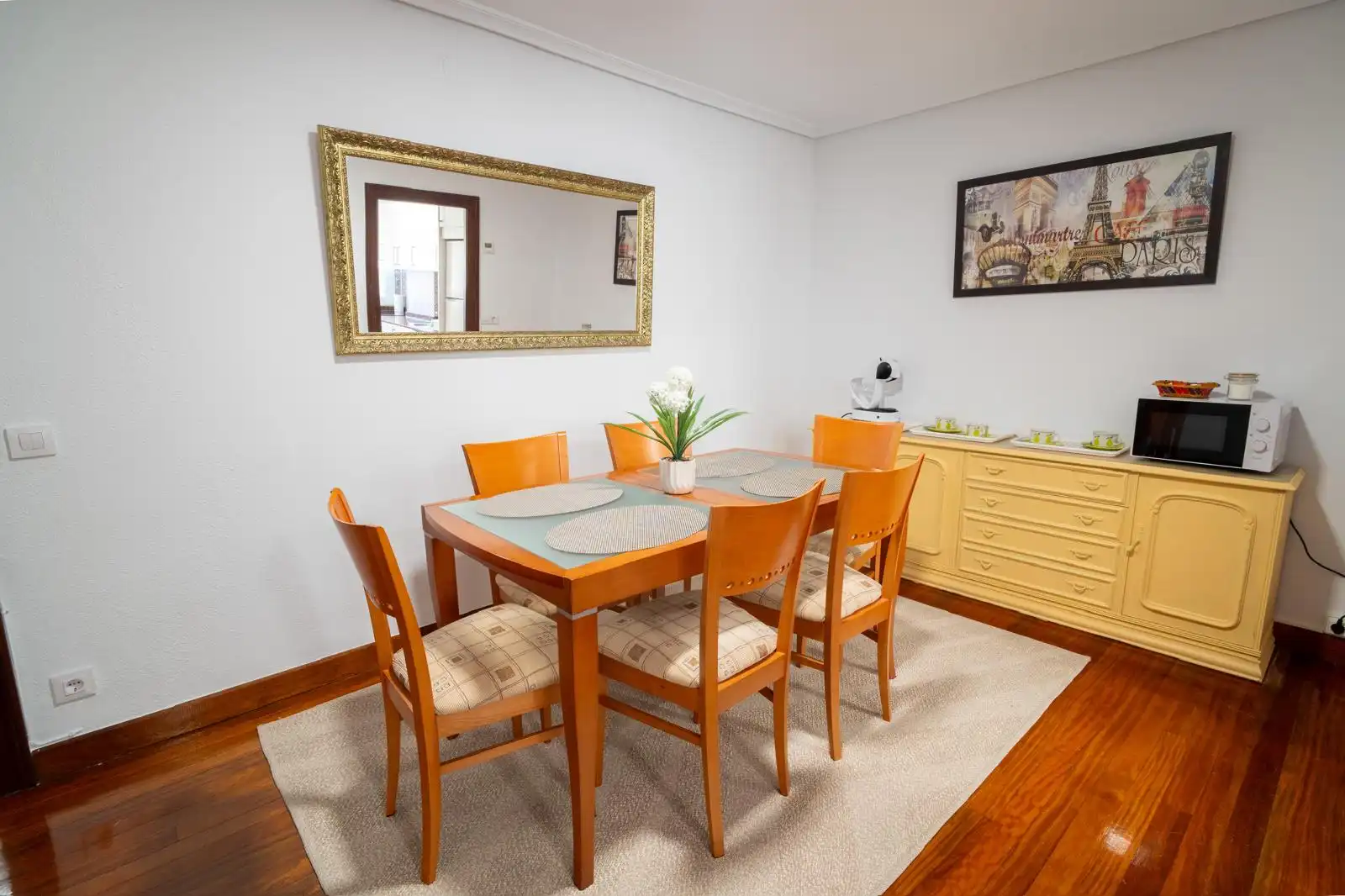 Esszimmer von Wohnung zur Miete in Santander mit Heizung, Möbliert und Ofen