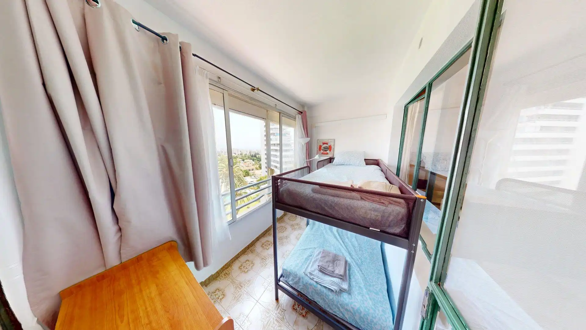 Bedroom of Flat for sale in Benalmádena  with Air Conditioner, Heating and Private garden