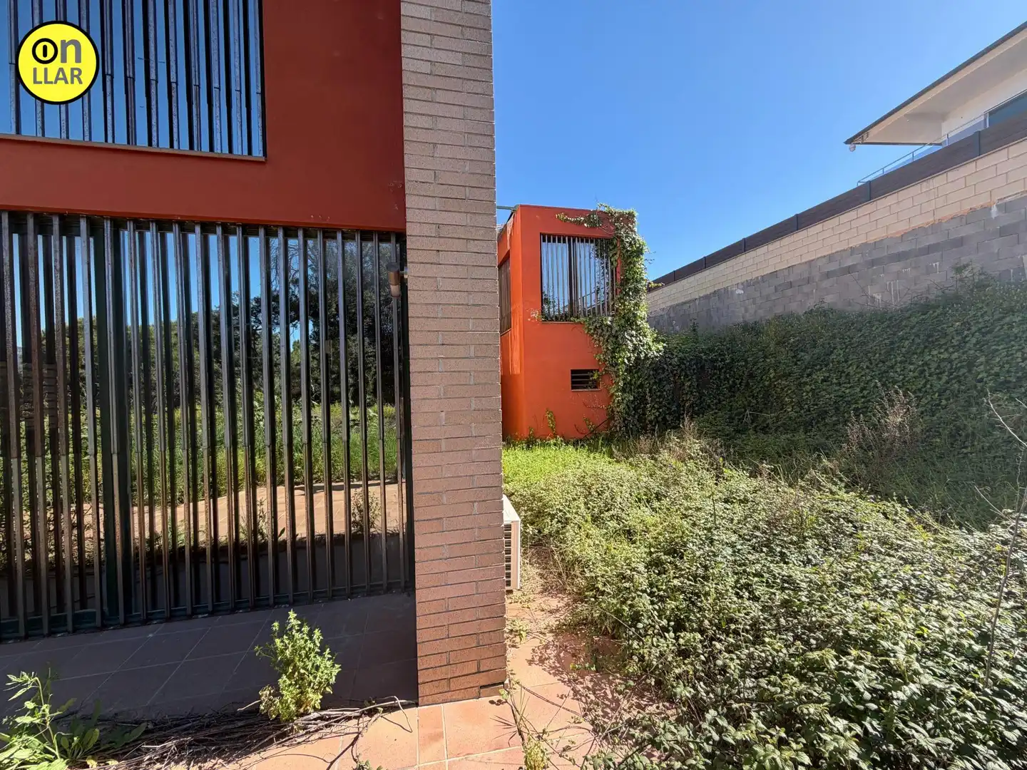 Vista exterior de Casa o chalet en venta en Lliçà d'Amunt con Jardín privado