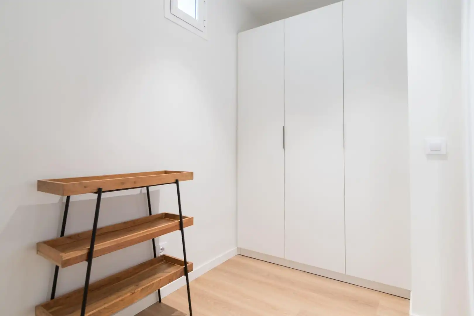 Schlafzimmer von Wohnung zur Miete in Madrid mit Heizung, Terrasse und Möbliert