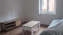Dormitori de Apartament de lloguer en San Andrés del Rabanedo amb Calefacció