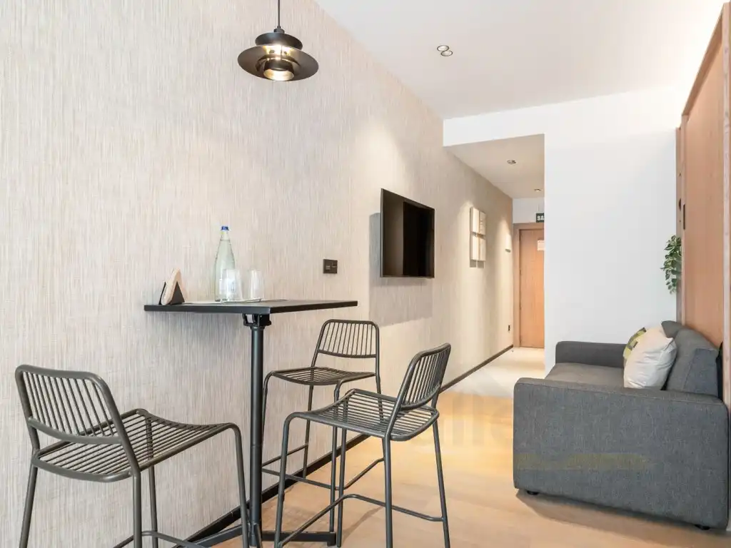 Living room of Commercial properties for sale in Puente de Vallecas