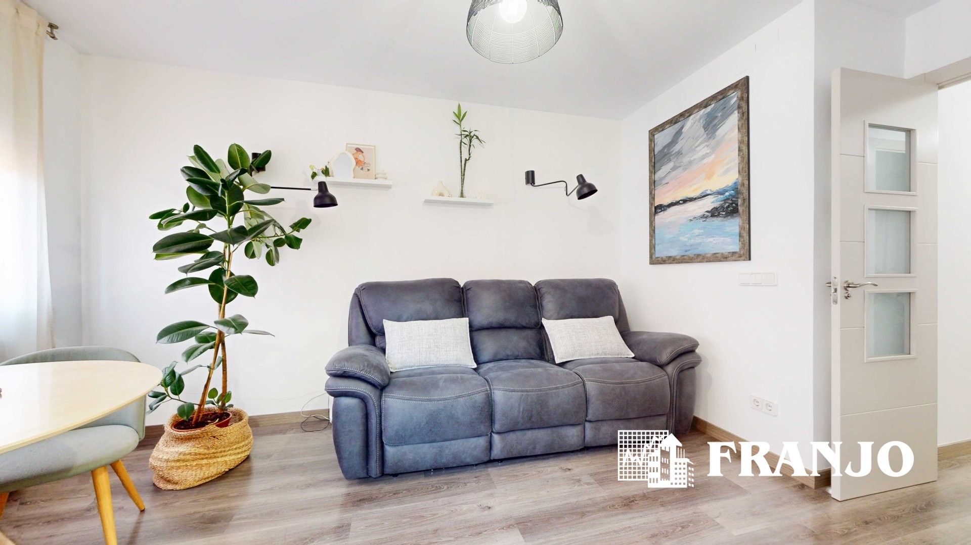 Sala d'estar de Pis en venda en Barberà del Vallès amb Calefacció