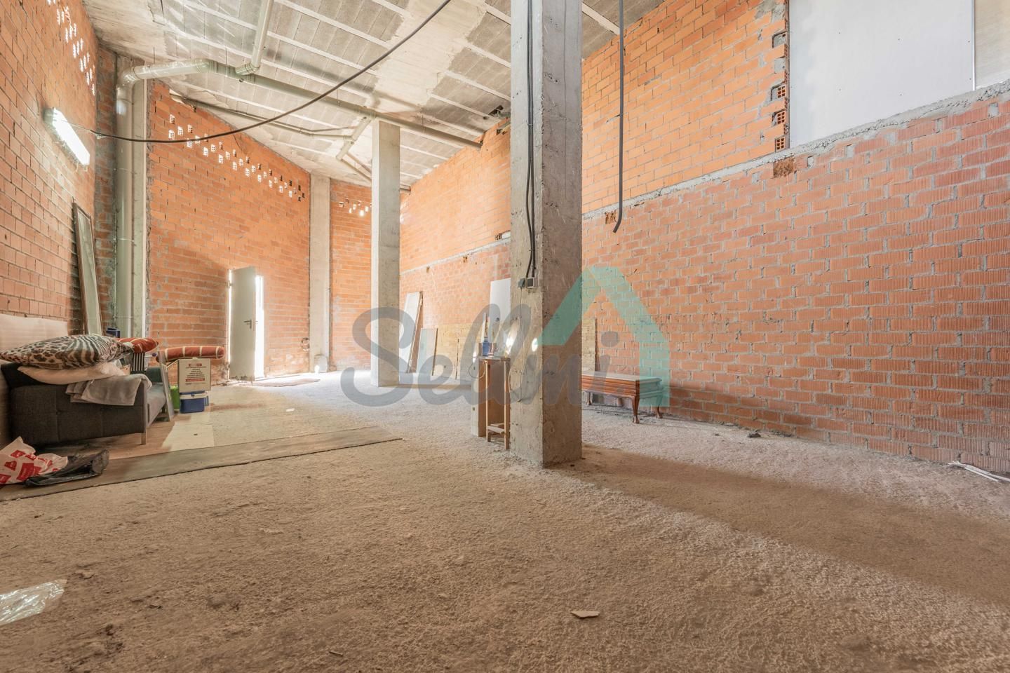 Premises to rent in Oviedo 