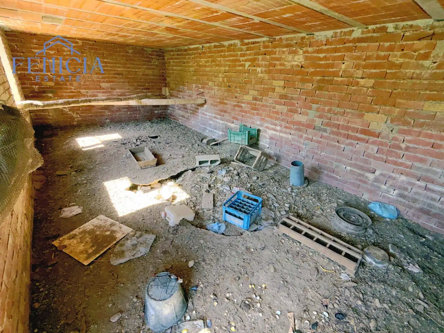 Country homes for sale in Almuñécar  with Terrace and Storage room