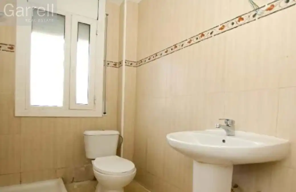 Piso en venta en CARRER D'ANSELM CLAVE 
 Es: Pl: Pt:
 VIC (BARCELONA), imagen 3